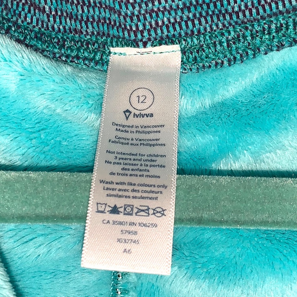 Ivivva sweater - Picture 3 of 3